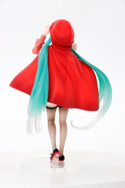Hatsune Miku Wonderland Little Red Riding Hood Figurine