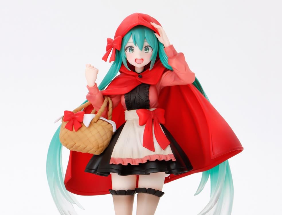Hatsune Miku Wonderland Little Red Riding Hood Figurine